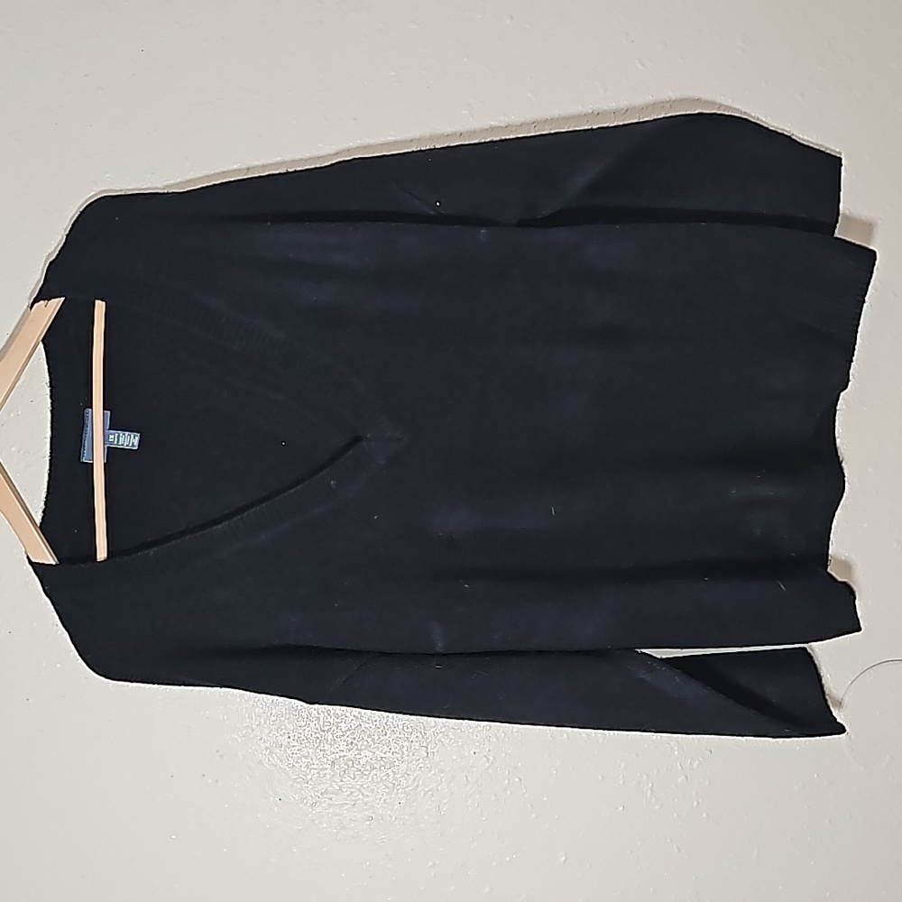 Modcloth V Neck Balck Sweater - Picture 2 of 7